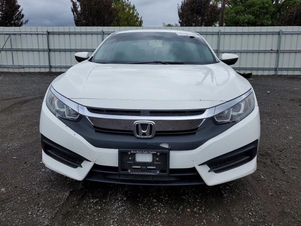 70108126 :رقم المزاد ، 19XFC2F58HE219243 vin ، 2017 Honda Civic مزاد بيع
