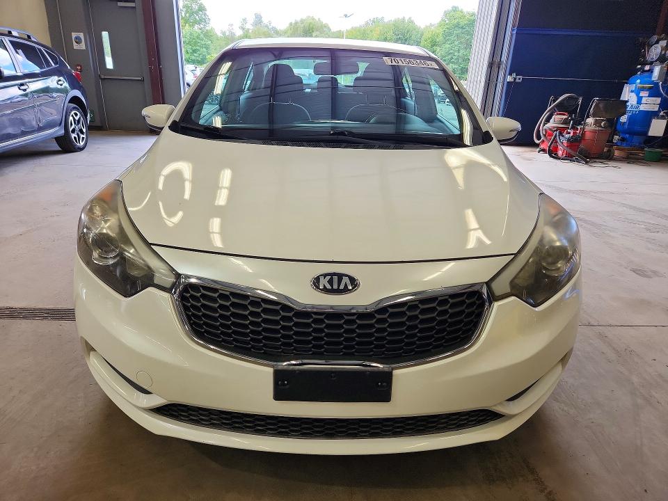 Продажа на аукционе авто 2015 Kia Forte, vin: KNAFX4A63F5393842, номер лота: 70156346