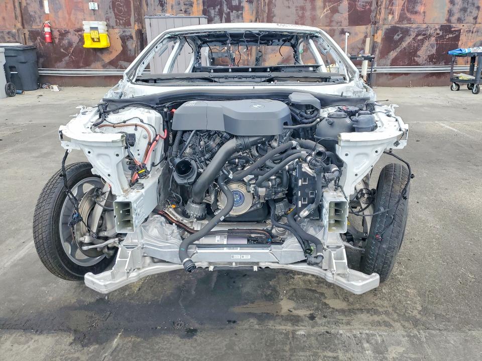 69014816 :رقم المزاد ، WBA43FJ01RCR64254 vin ، 2024 Bmw 530 مزاد بيع