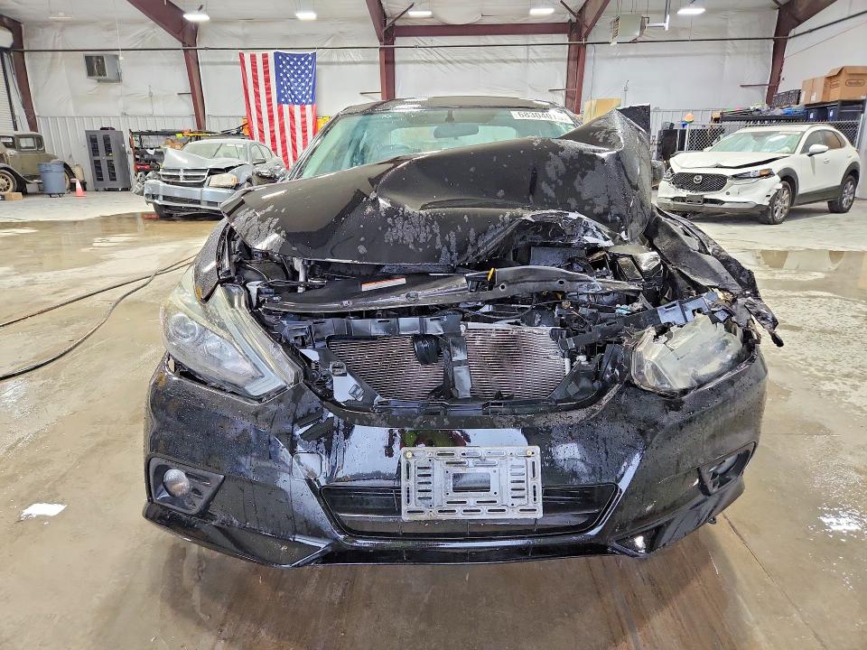 Продаж на аукціоні авто 2017 Nissan Altima, vin: 1N4AL3AP0HC138629, номер лоту: 68304076