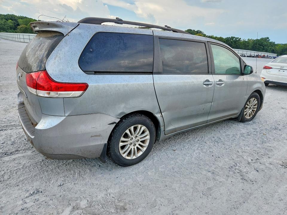 2012 Toyota Sienna მანქანა იყიდება აუქციონზე, vin: 5TDYK3DC4CS219841, აუქციონის ნომერი: 69909086