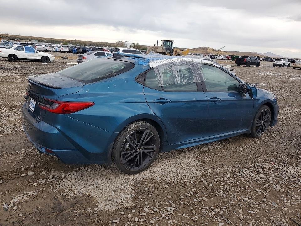 Продажа на аукционе авто 2025 Toyota Camry, vin: 4T1DBADK0SU518999, номер лота: 70735226