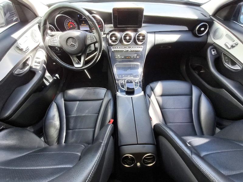 70369946 :رقم المزاد ، 55SWF4KB5FU037052 vin ، 2015 Mercedes-benz C مزاد بيع