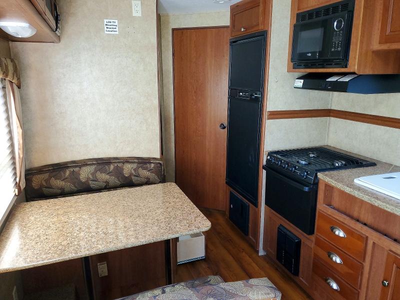 Продажа на аукционе авто 2013 Dutchmen Dutchman Travel Trai, vin: 47CTCLN20DT210391, номер лота: 68741696