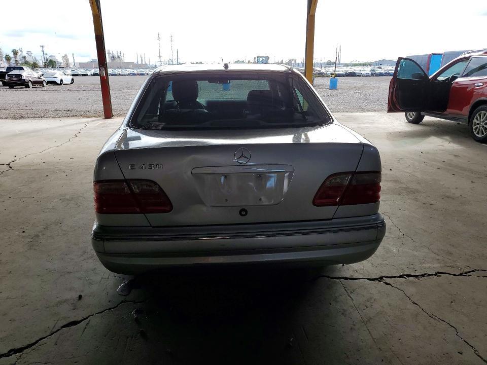 Aukcja sprzedaży 2001 Mercedes-benz E, vin: WDBJF70J61B323557, numer aukcji: 69387756