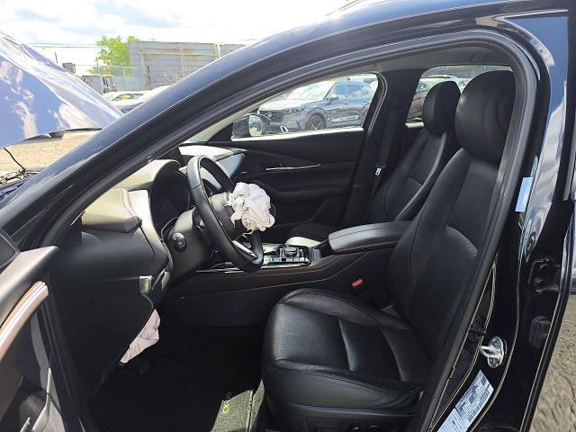 2024 Mazda Cx-30 მანქანა იყიდება აუქციონზე, vin: 3MVDMBDM2RM659513, აუქციონის ნომერი: 70224246