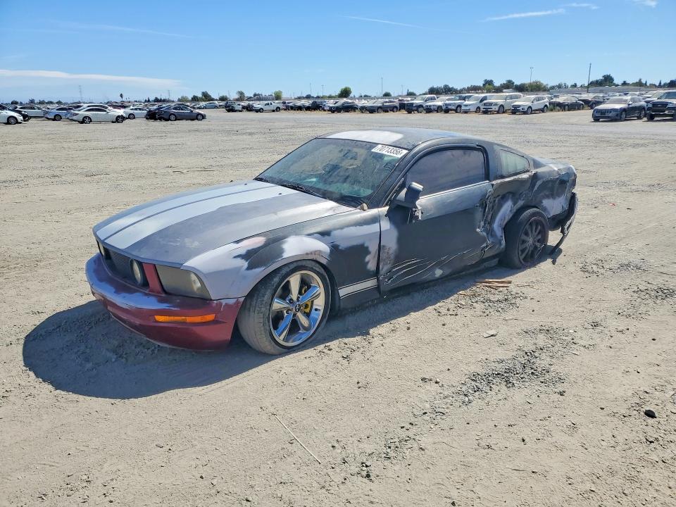 70713356 :رقم المزاد ، 1ZVHT82H975227533 vin ، 2007 Ford Mustang مزاد بيع