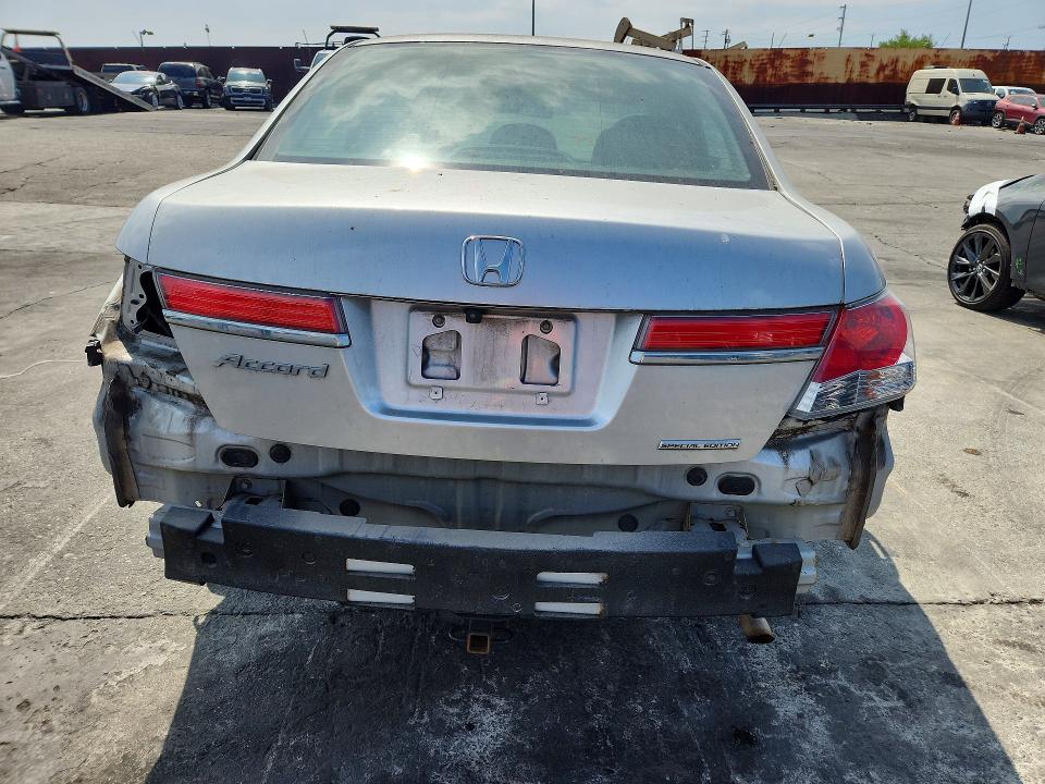 2012 Honda Accord მანქანა იყიდება აუქციონზე, vin: 1HGCP2F65CA198171, აუქციონის ნომერი: 69813386