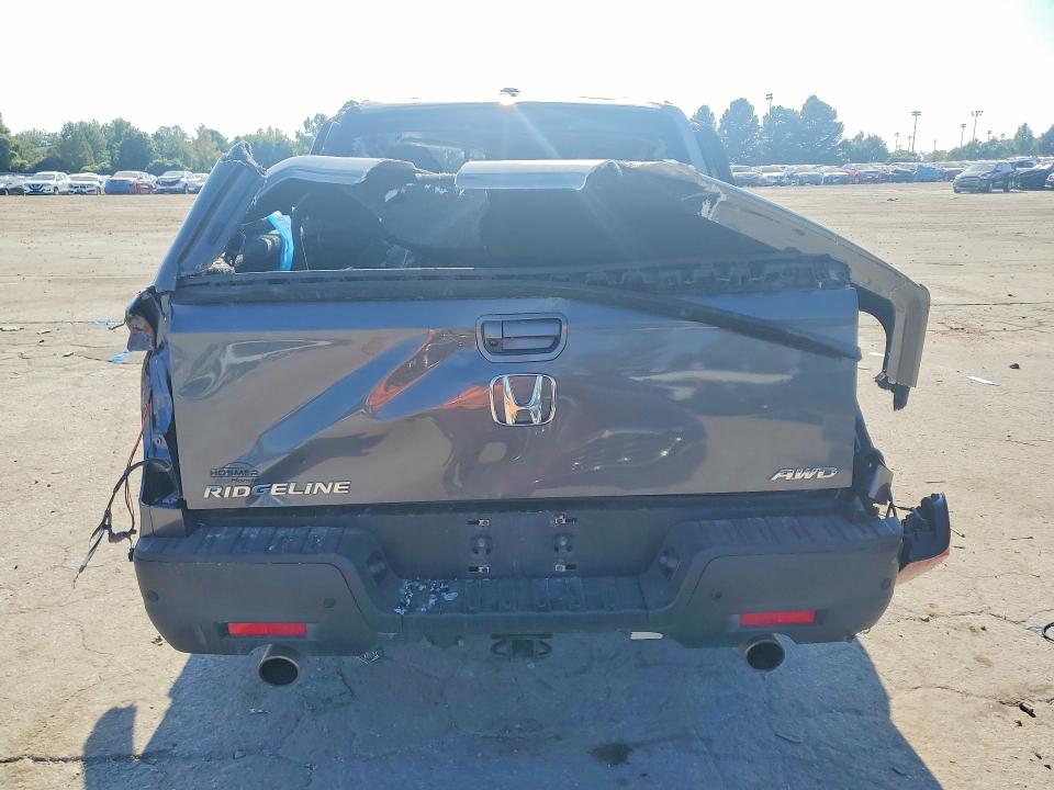 Продажа на аукционе авто 2023 Honda Ridgeline, vin: 5FPYK3F74PB045870, номер лота: 64116046
