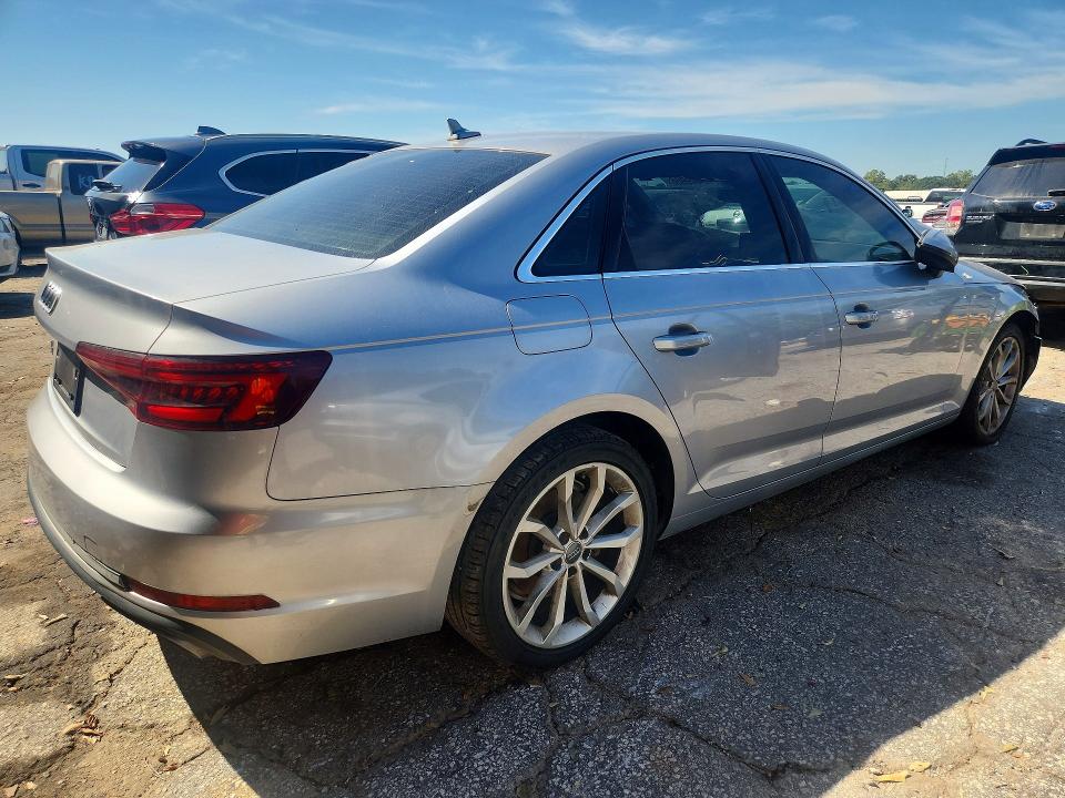 70449966 :رقم المزاد ، WAUGMAF46KN007153 vin ، 2019 Audi A4 مزاد بيع