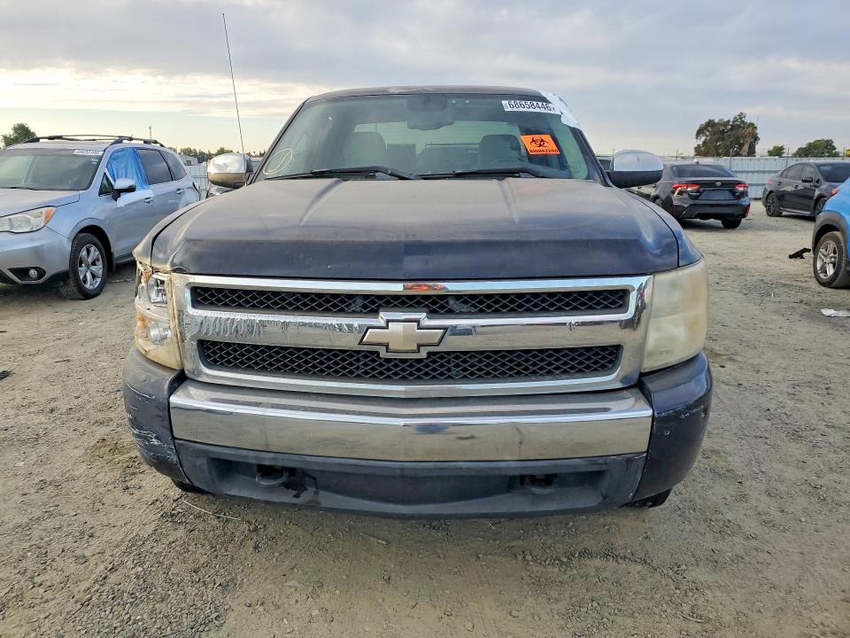 Продаж на аукціоні авто 2008 Chevrolet Silverado, vin: 1GCEC19C88Z152082, номер лоту: 68658446