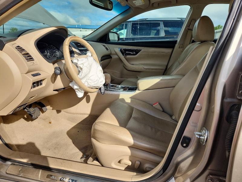 2013 Nissan Altima მანქანა იყიდება აუქციონზე, vin: 1N4AL3AP7DN571573, აუქციონის ნომერი: 69370076