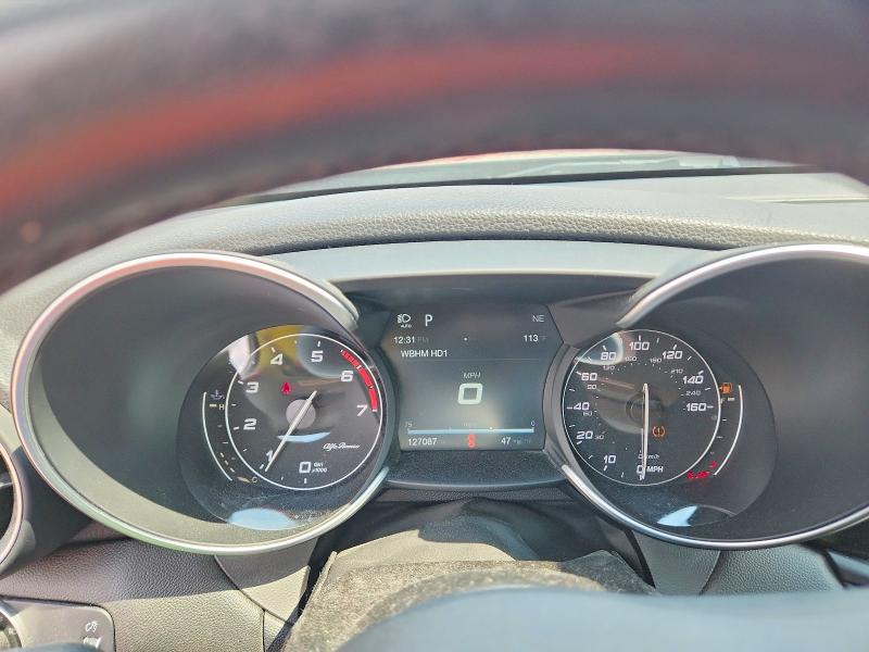 69898506 :رقم المزاد ، ZARFAEBN7H7539236 vin ، 2017 Alfa Romeo Giulia مزاد بيع