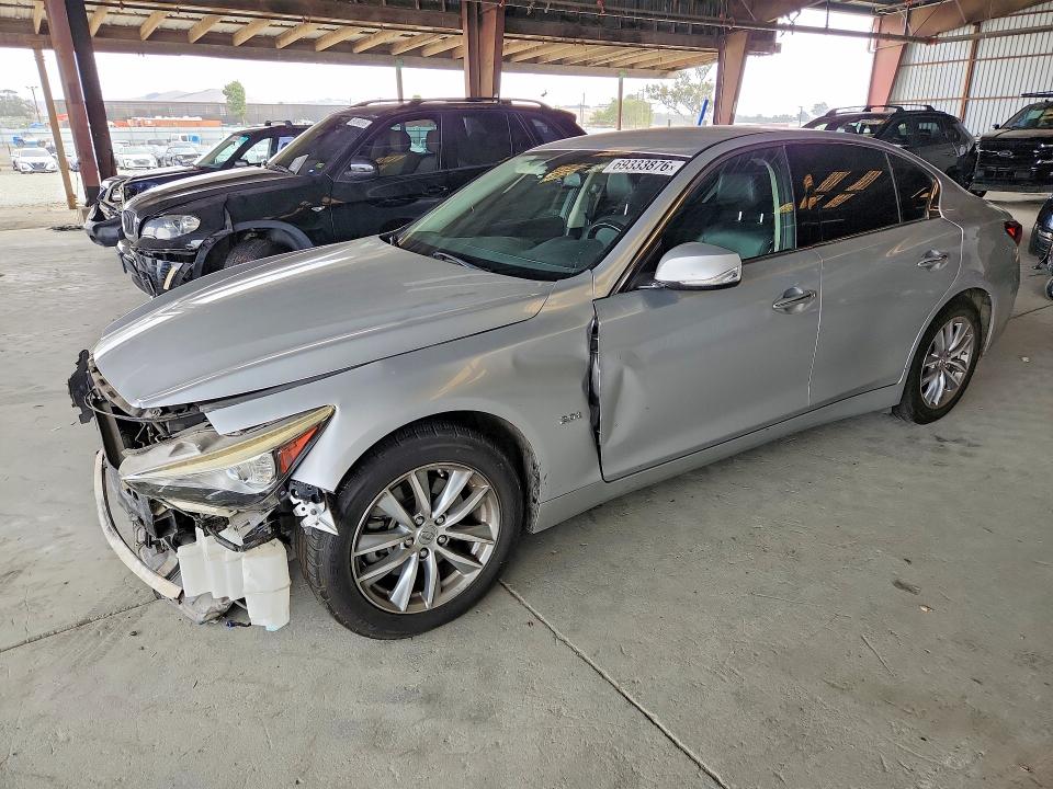 69333876 :رقم المزاد ، JN1CV7APXJM240267 vin ، 2018 Infiniti Q50 مزاد بيع