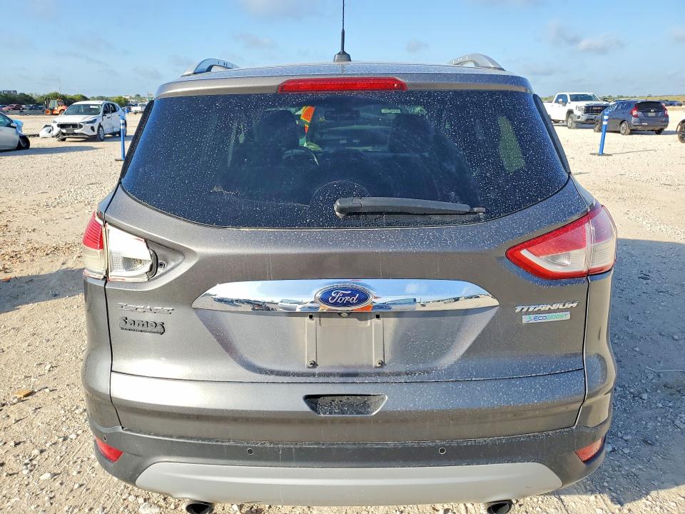 2014 Ford Escape მანქანა იყიდება აუქციონზე, vin: 1FMCU0J9XEUB45573, აუქციონის ნომერი: 67814466