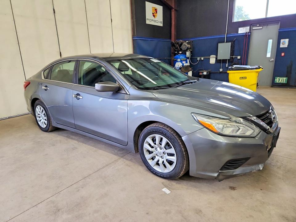 Продажа на аукционе авто 2018 Nissan Altima, vin: 1N4AL3AP3JC116162, номер лота: 71029006