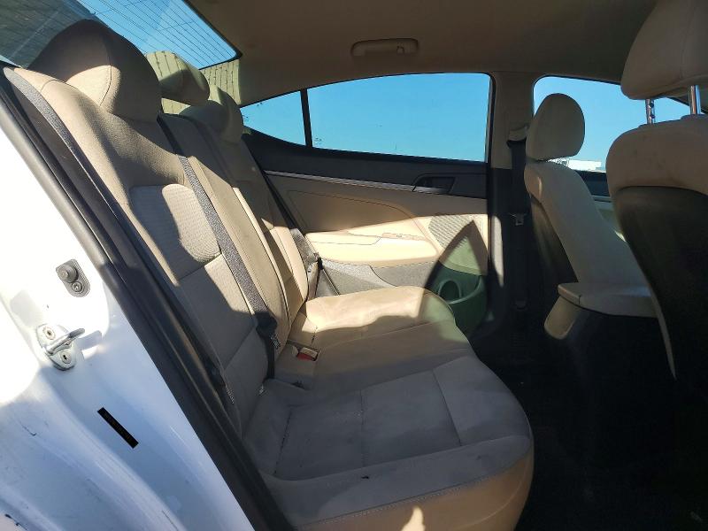 Продаж на аукціоні авто 2018 Hyundai Elantra, vin: 5NPD74LF0JH327443, номер лоту: 67516266