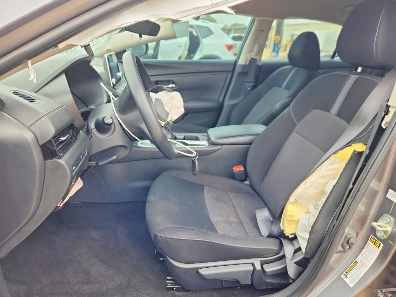70180886 :رقم المزاد ، 3N1AB8CV5PY304156 vin ، 2023 Nissan Sentra مزاد بيع