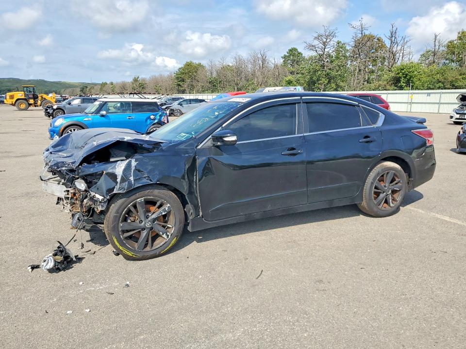 68707596 :رقم المزاد ، 1N4AL3AP9FC577955 vin ، 2015 Nissan Altima مزاد بيع