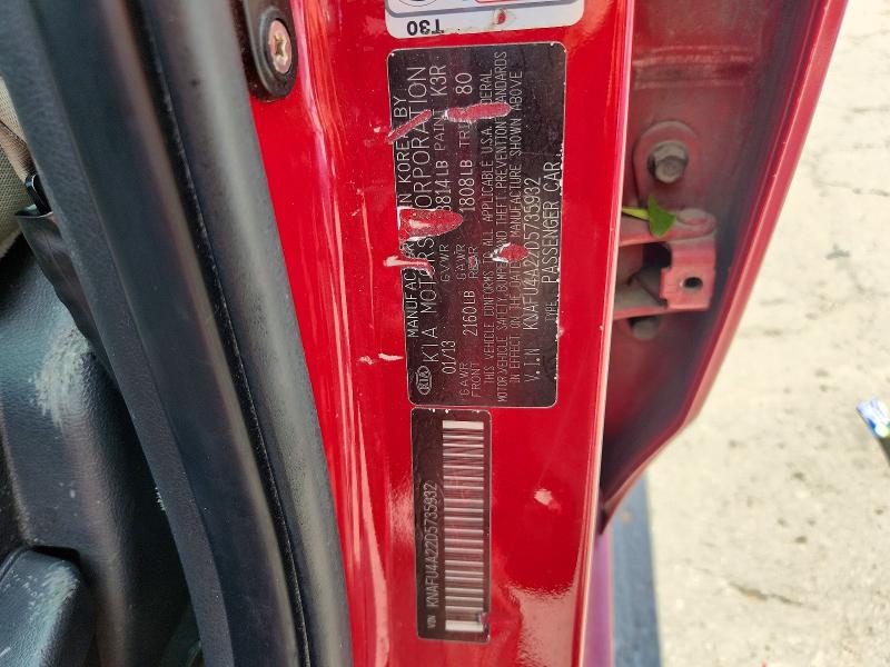 67517946 :رقم المزاد ، KNAFU4A22D5735932 vin ، 2013 Kia Forte مزاد بيع