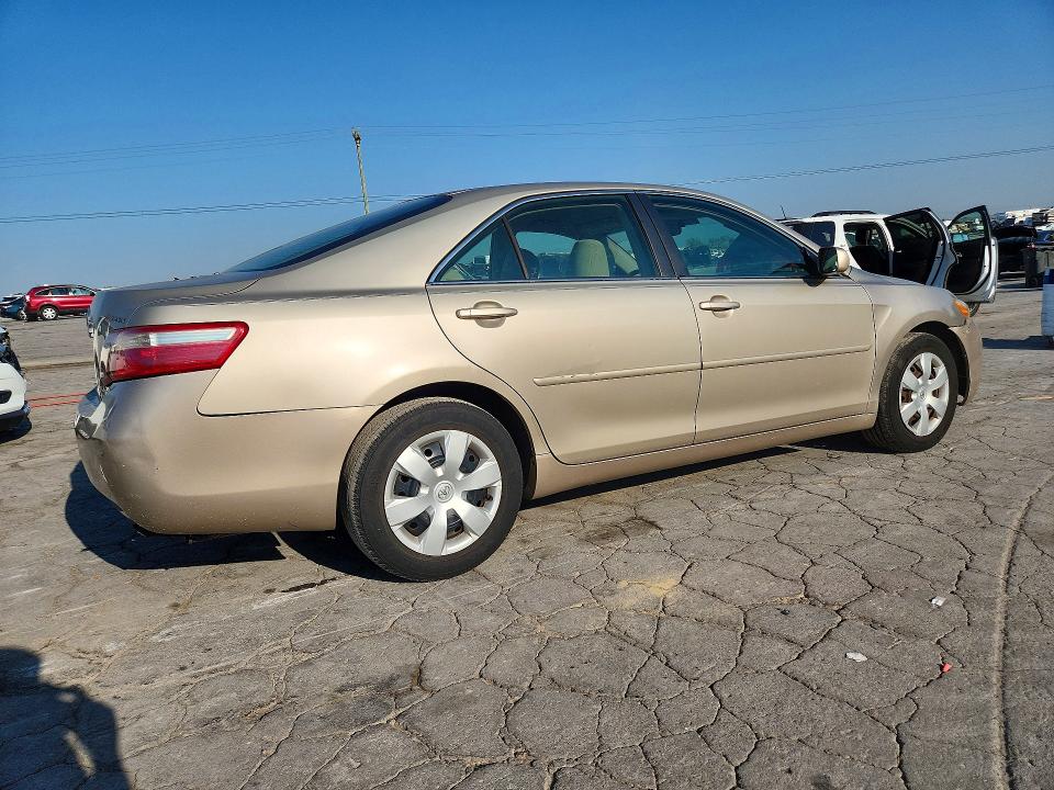 67445386 :رقم المزاد ، 4T1BE46K07U092316 vin ، 2007 Toyota Camry مزاد بيع