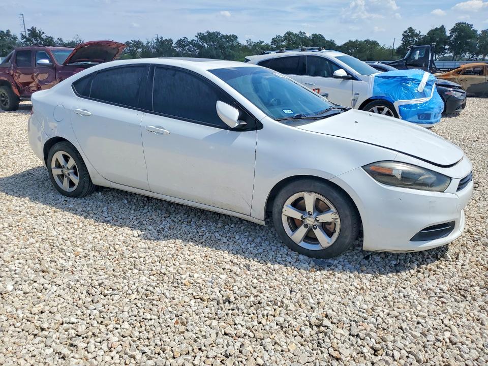 2015 Dodge Dart მანქანა იყიდება აუქციონზე, vin: 1C3CDFBB5FD406560, აუქციონის ნომერი: 70026416