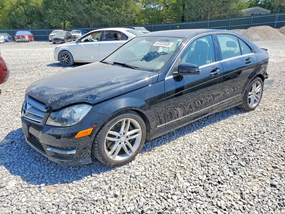 Продаж на аукціоні авто 2013 Mercedes-benz C, vin: WDDGF8AB7DR276825, номер лоту: 67323506