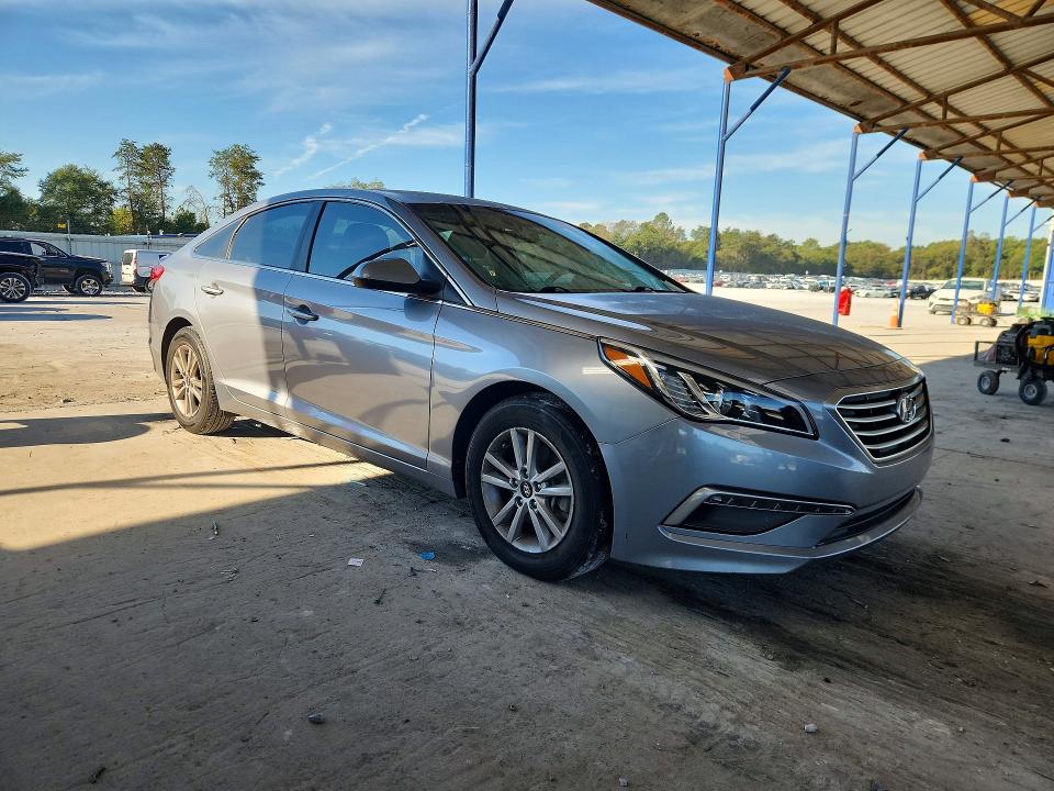 2015 Hyundai Sonata მანქანა იყიდება აუქციონზე, vin: 5NPE24AF8FH012659, აუქციონის ნომერი: 71081336