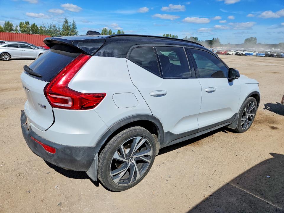 2020 Volvo Xc40 მანქანა იყიდება აუქციონზე, vin: YV4162UM4L2210621, აუქციონის ნომერი: 69157566