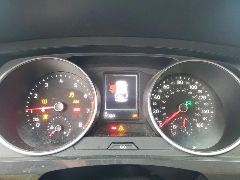 68939446 :رقم المزاد ، 3VV3B7AX8KM090303 vin ، 2019 Volkswagen Tiguan مزاد بيع