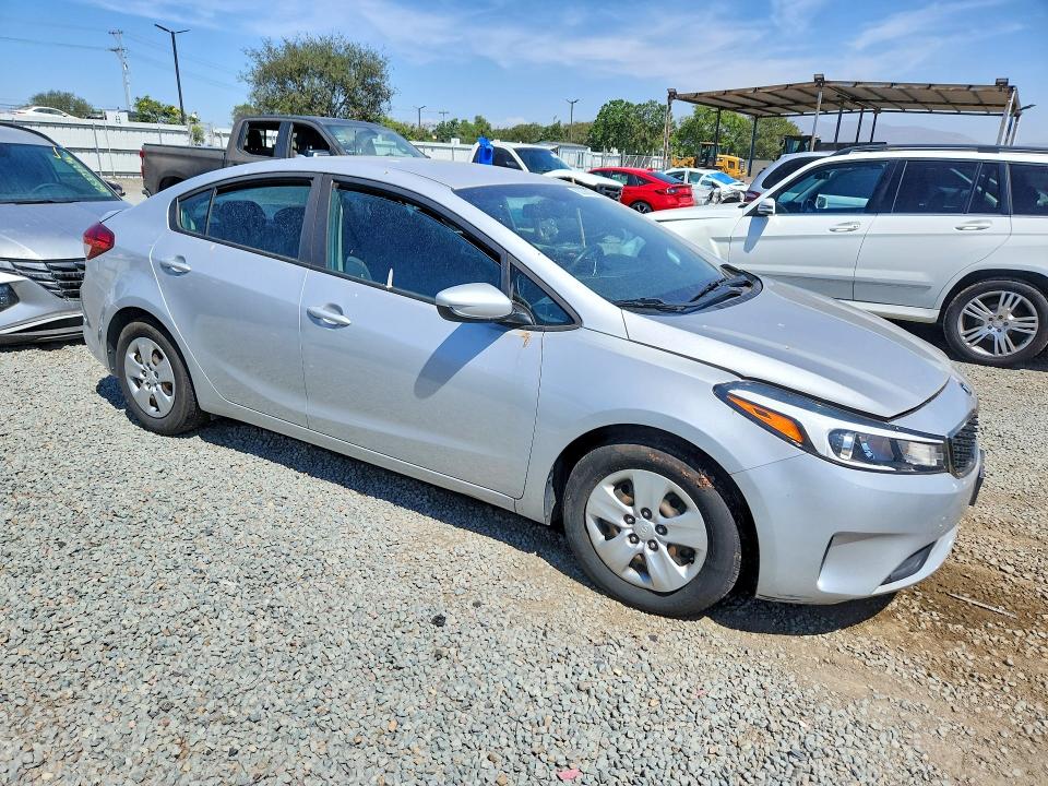 Продажа на аукционе авто 2017 Kia Forte, vin: 3KPFK4A73HE128727, номер лота: 68296456