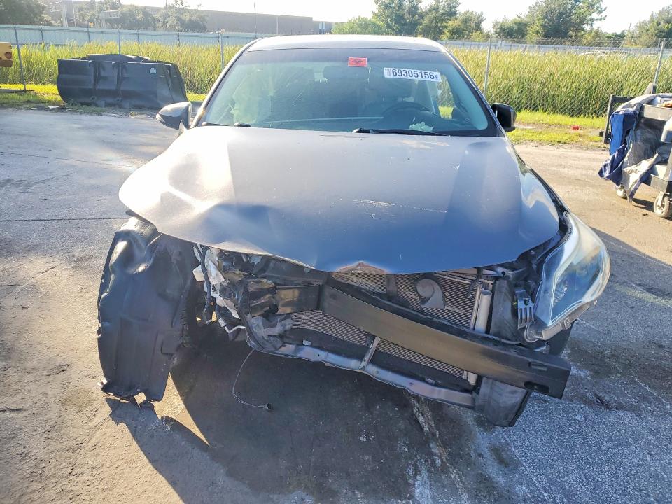 71679866 :رقم المزاد ، 4T1BK1EB2EU111499 vin ، 2014 Toyota Avalon مزاد بيع