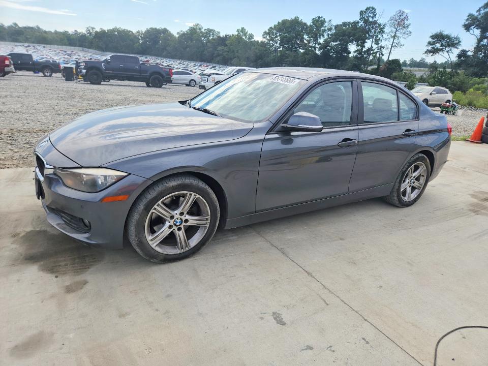 69743606 :رقم المزاد ، WBA3C3C55FP664739 vin ، 2015 Bmw 320 مزاد بيع