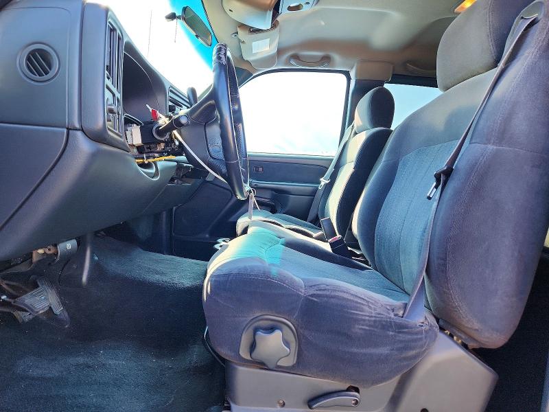 66008316 :رقم المزاد ، 2GCEC19T921204013 vin ، 2002 Chevrolet Silverado مزاد بيع