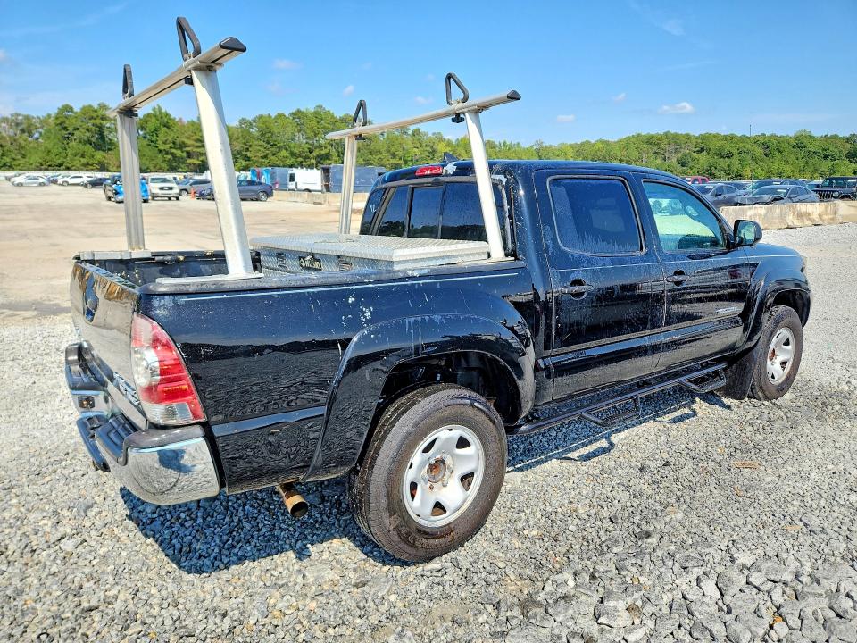 69779606 :رقم المزاد ، 5TFJU4GNXFX065620 vin ، 2015 Toyota Tacoma مزاد بيع