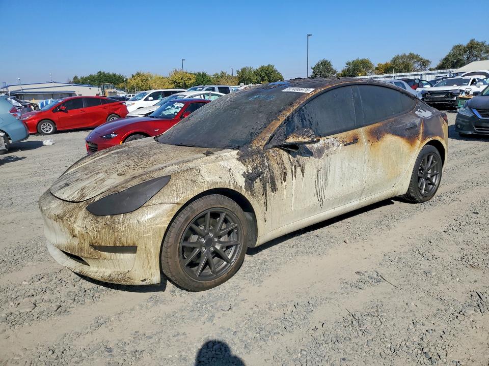 Auction sale of the 2023 Tesla Model 3, vin: 5YJ3E1EAXPF611400, lot number: 67486976