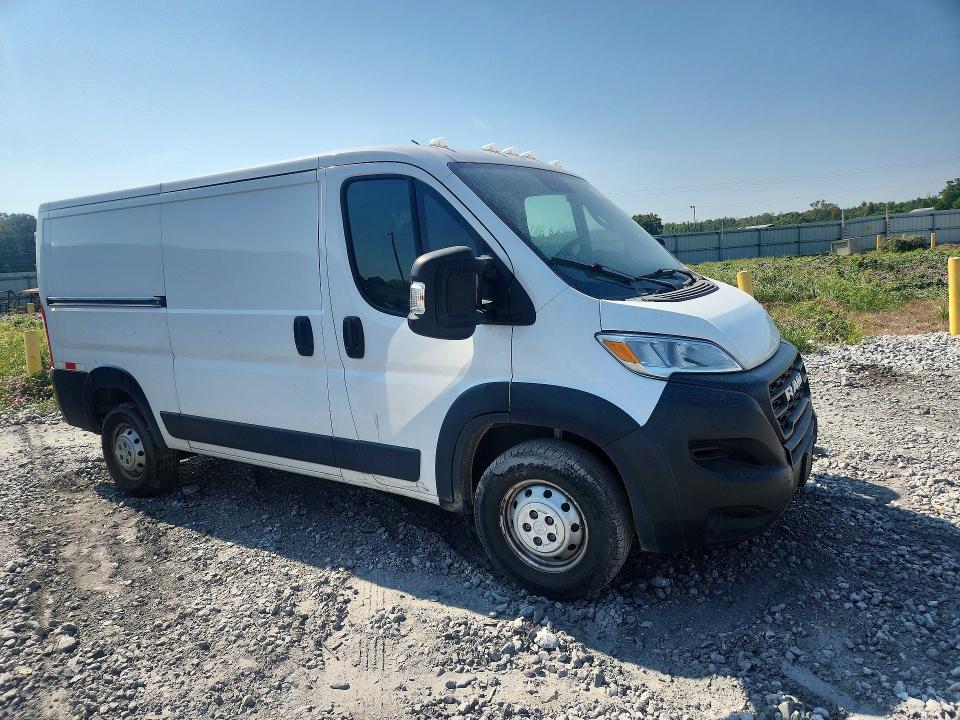 68273526 :رقم المزاد ، 3C6LRVAG6PE583680 vin ، 2023 Ram Promaster 1500 مزاد بيع