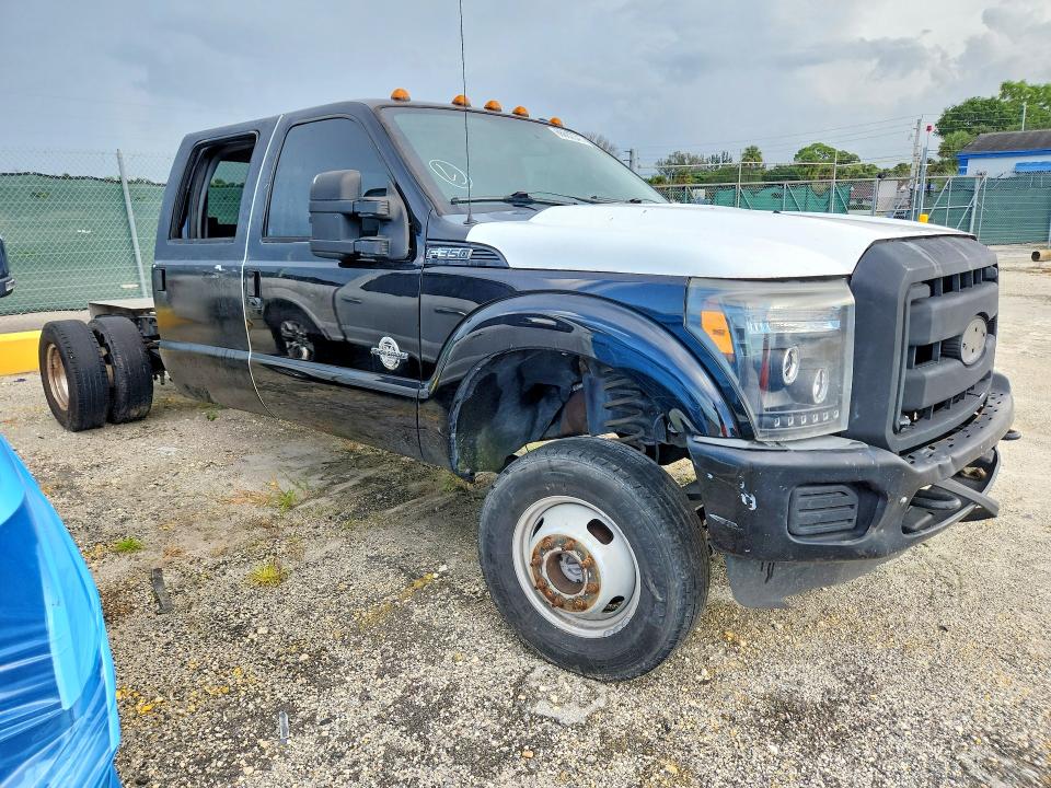 68862046 :رقم المزاد ، 1FT8W3DT5GEC99554 vin ، 2016 Ford F350 مزاد بيع