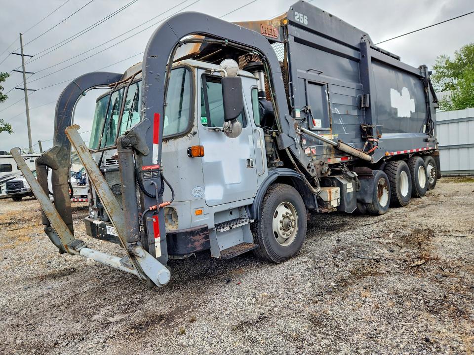 2015 Autocar Xpeditor მანქანა იყიდება აუქციონზე, vin: 5VCACLUFXFH218004, აუქციონის ნომერი: 68748346