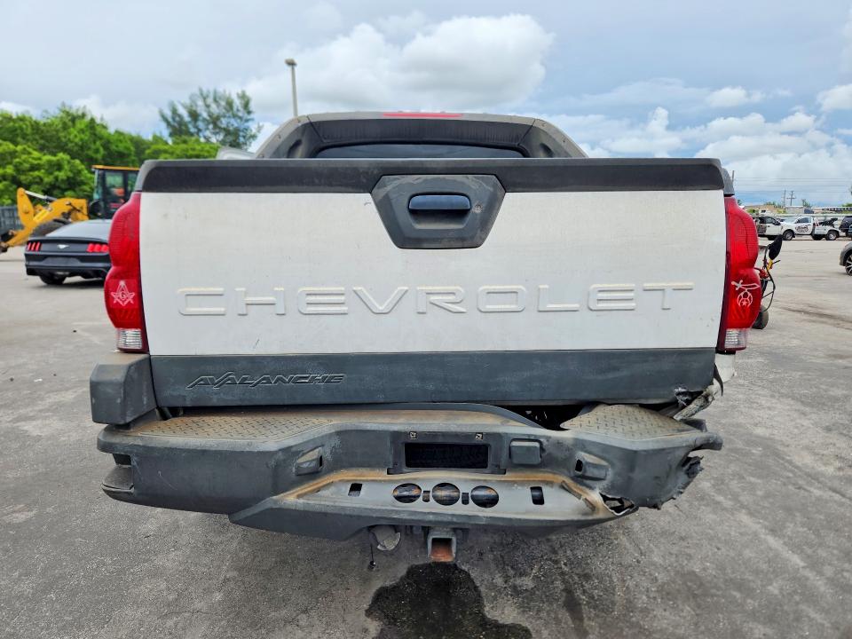 Продажа на аукционе авто 2002 Chevrolet Avalanche, vin: 3GNEC13TX2G105689, номер лота: 70136846