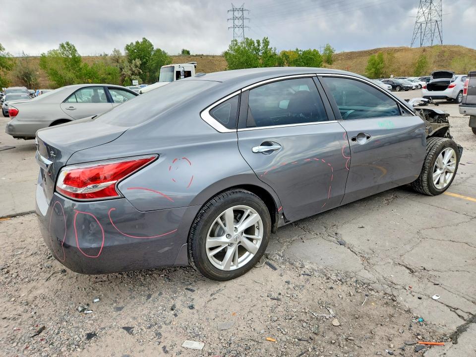 2015 Nissan Altima მანქანა იყიდება აუქციონზე, vin: 1N4AL3AP7FC244900, აუქციონის ნომერი: 68259826