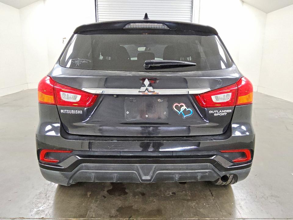 2018 Mitsubishi Outlander Sport მანქანა იყიდება აუქციონზე, vin: JA4AP3AU6JZ032140, აუქციონის ნომერი: 66136396