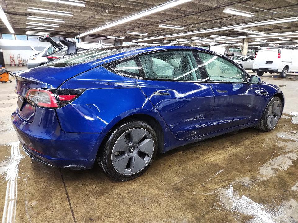 65961626 :رقم المزاد ، 5YJ3E1EA2NF371269 vin ، 2022 Tesla Model 3 مزاد بيع