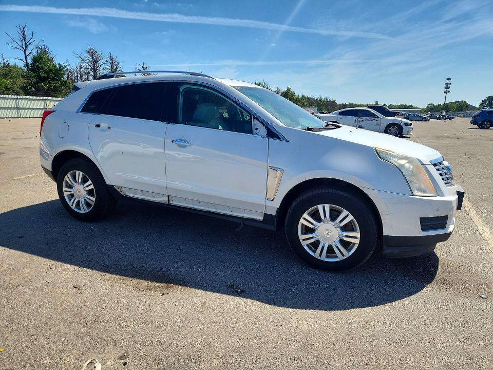 67900806 :رقم المزاد ، 3GYFNEE31GS526548 vin ، 2016 Cadillac Srx مزاد بيع