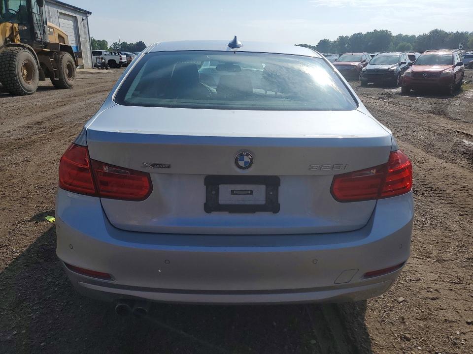 66969176 :رقم المزاد ، WBA3B3C5XFF548476 vin ، 2015 Bmw 328 مزاد بيع