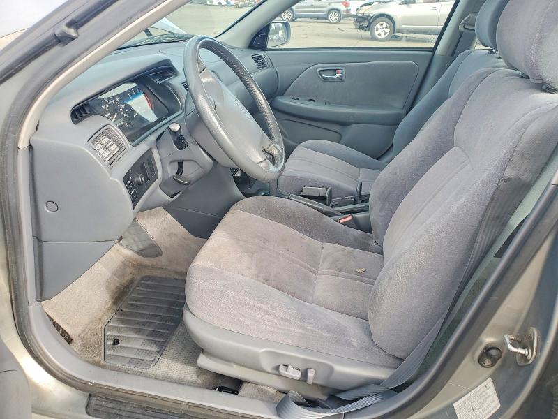 69006396 :رقم المزاد ، JT2BF22K410295924 vin ، 2001 Toyota Camry مزاد بيع