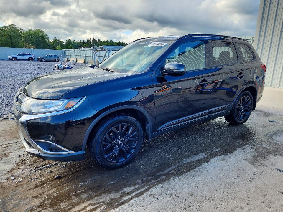 70264256 :رقم المزاد ، JA4AD3A38JZ020653 vin ، 2018 Mitsubishi Outlander مزاد بيع