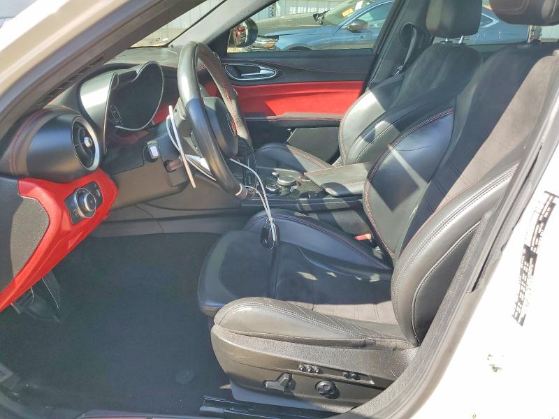 Aukcja sprzedaży 2018 Alfa Romeo Giulia, vin: ZARFAEAV1J7578704, numer aukcji: 68180656