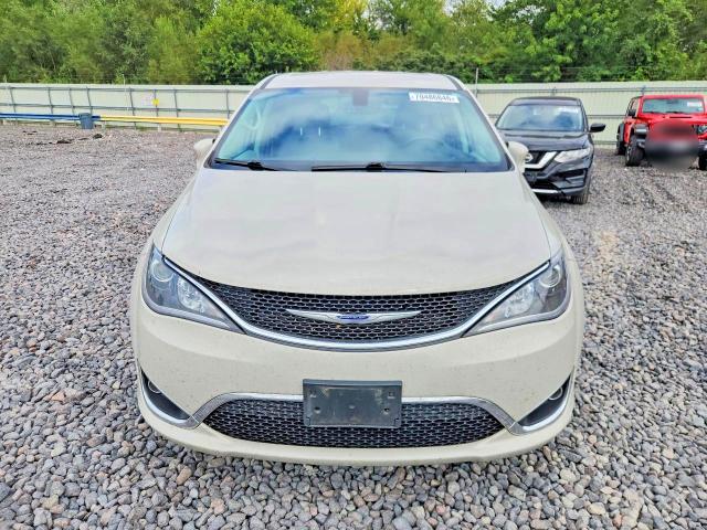 Продаж на аукціоні авто 2020 Chrysler Pacifica, vin: 2C4RC1FG1LR209945, номер лоту: 70486846