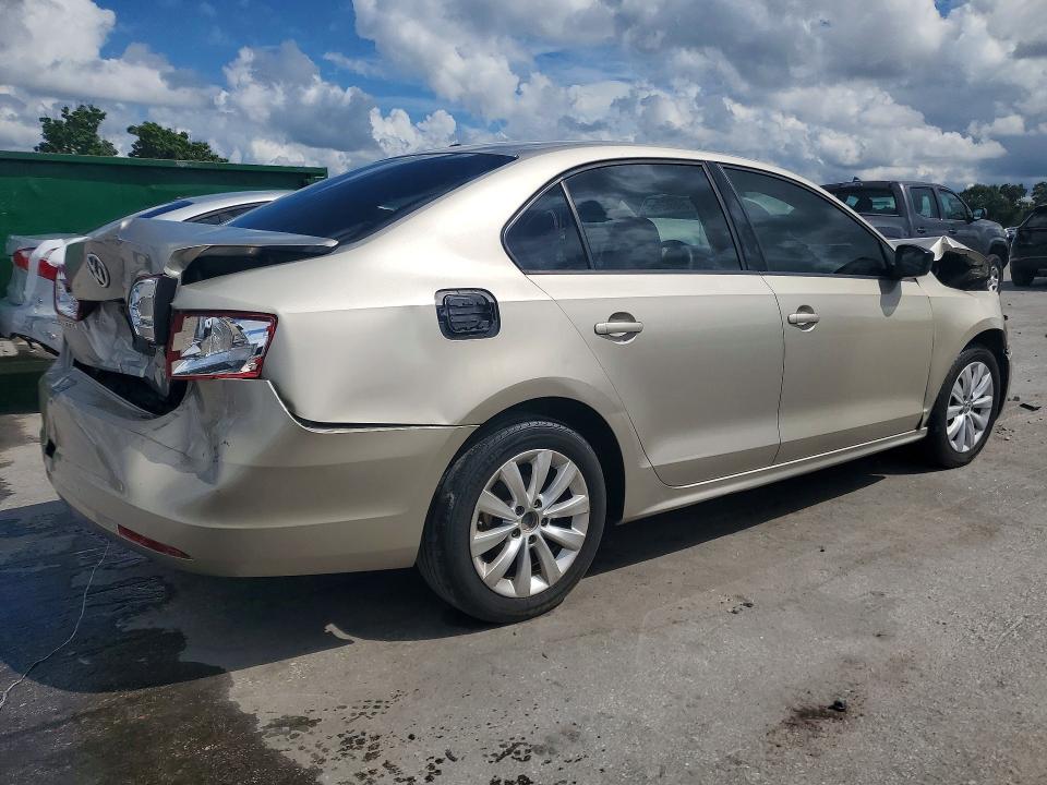 69884276 :رقم المزاد ، 3VW2K7AJXEM255047 vin ، 2014 Volkswagen Jetta مزاد بيع